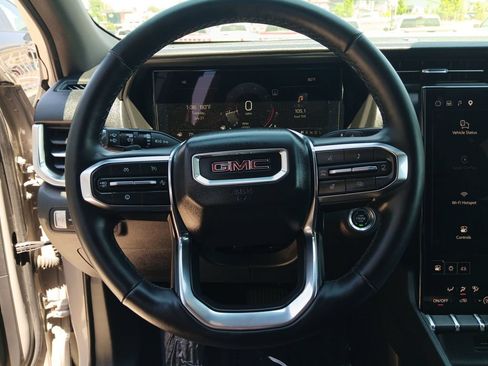 Used 2025 GMC Terrain Elevation AWD/4WD image 14