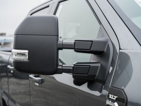 New 2026 Ford F250 XLT w/ XLT Premium Package image 15