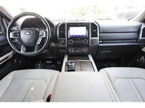Used 2021 Ford Expedition Platinum RWD image 8