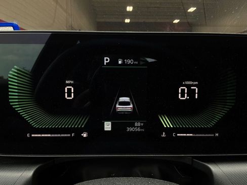 Used 2025 Kia K4 FWD image 37