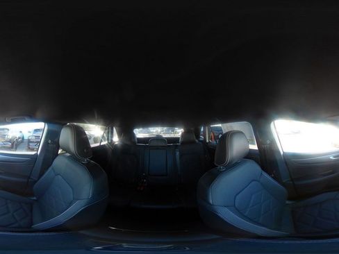 Used 2025 Volkswagen Atlas Cross Sport SE image 44