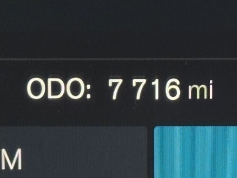 Used 2025 Volvo XC90 B6 Plus image 17