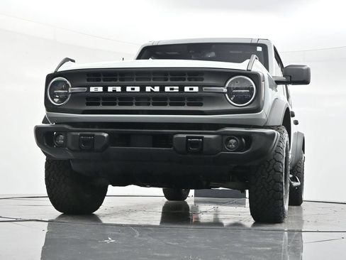 Used 2023 Ford Bronco Black Diamond AWD/4WD image 45
