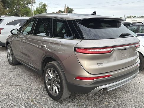 Used 2021 Lincoln Corsair FWD w/ Premium Package image 7