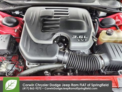 Certified 2022 Dodge Challenger SXT image 34