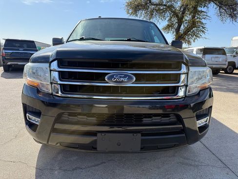 Used 2016 Ford Expedition EL XLT w/ Equipment Group 202A image 2