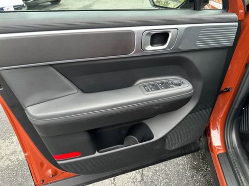 Certified 2025 Hyundai Santa Fe XRT image 10