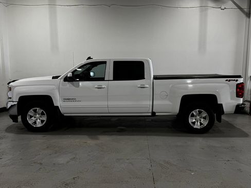Used 2018 Chevrolet Silverado 1500 LT w/ True North Edition AWD/4WD image 14