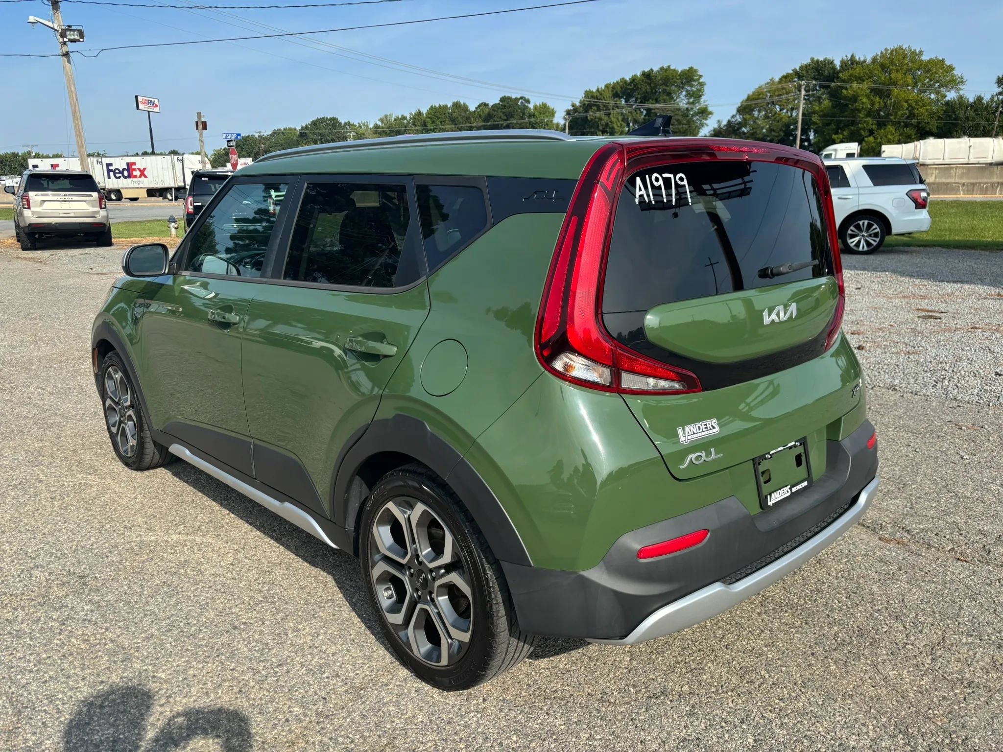 Used 2022 Kia Soul X-Line FWD image 3