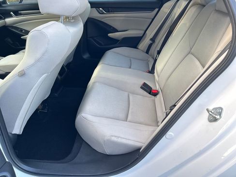 Used 2018 Honda Accord LX image 28