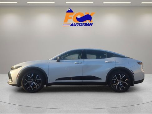 New 2026 Toyota Crown XLE image 2