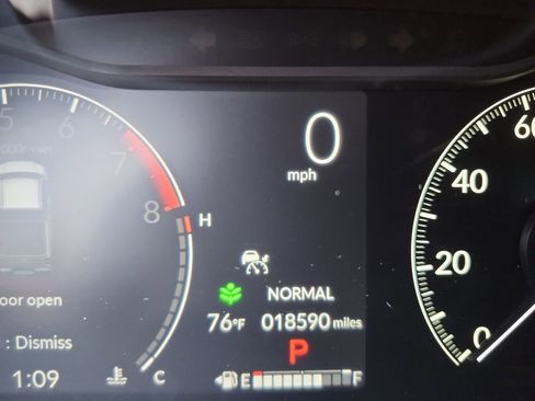 Certified 2024 Honda Ridgeline TrailSport image 35