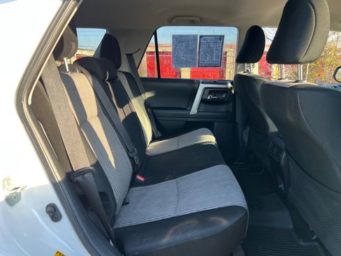 Used 2020 Toyota 4Runner SR5 image 29