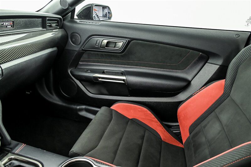 Used 2019 Ford Mustang Shelby GT350R w/ GT350R Equipment Group 920A RWD image 26