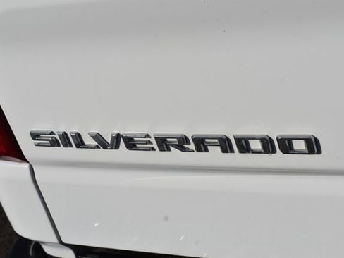 Certified 2024 Chevrolet Silverado 1500 Custom image 19