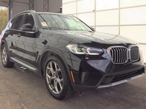 Used 2022 BMW X3 xDrive30i AWD/4WD image 2