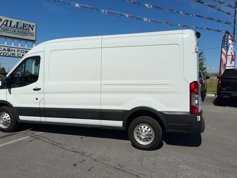 Used 2023 Ford Transit 250 Medium Roof AWD image 4