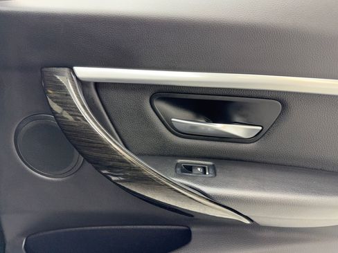 Used 2018 BMW 330i Sedan image 44