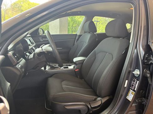 Used 2017 Kia Optima LX FWD image 8