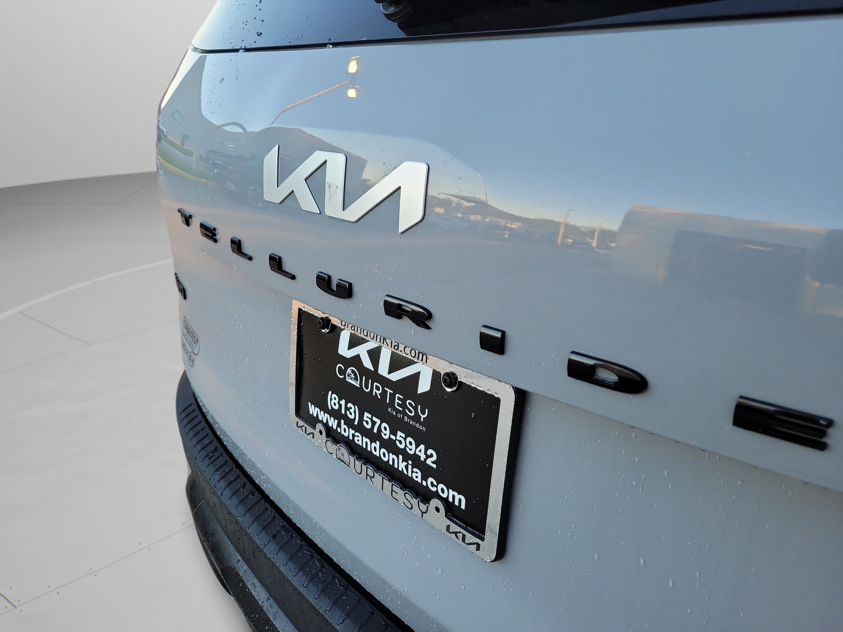 Certified 2022 Kia Telluride EX w/ EX Premium Package AWD/4WD image 30