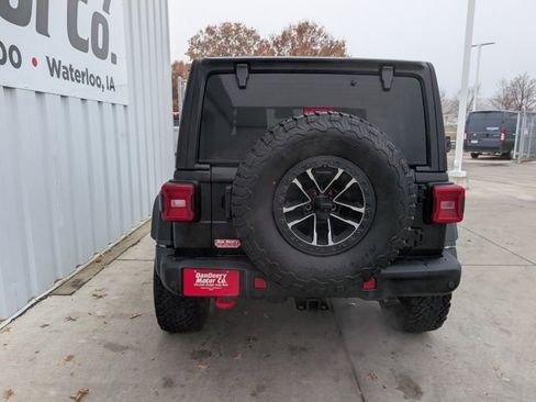 Used 2024 Jeep Wrangler Unlimited Rubicon image 26