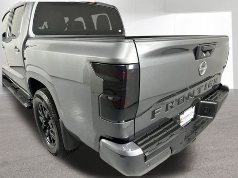 Certified 2023 Nissan Frontier SV w/ Midnight Edition Package image 33