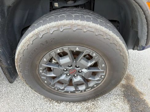 Used 2023 Nissan Frontier PRO-4X w/ Pro-4X Premium Package AWD/4WD image 4
