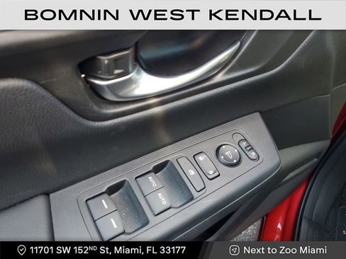 Used 2025 Honda CR-V Sport image 21