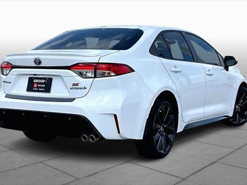 Certified 2024 Toyota Corolla SE FWD image 13