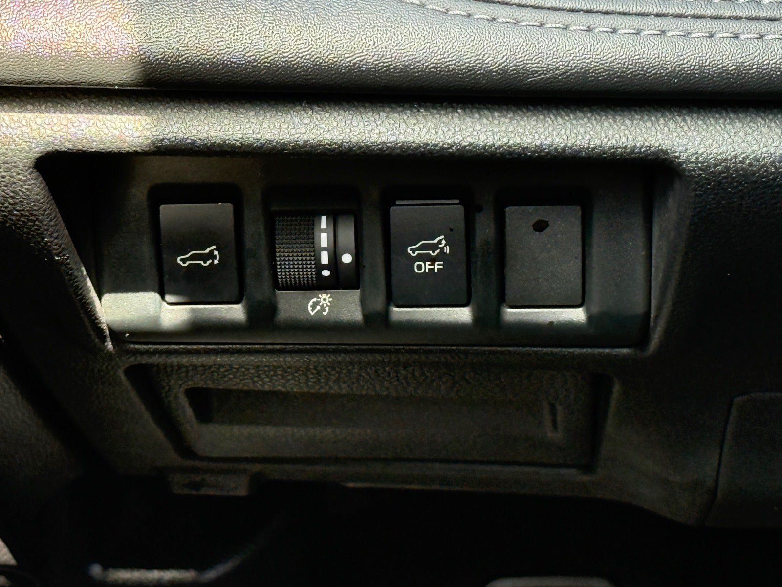 Used 2020 Subaru Outback Touring XT AWD/4WD image 18