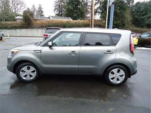 Used 2016 Kia Soul image 10