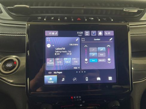 Used 2023 Jeep Grand Cherokee Laredo w/ Luxury Tech Group I image 23