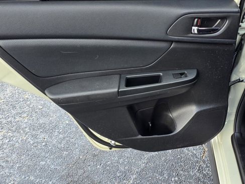 Used 2013 Subaru Crosstrek 2.0i Limited image 29