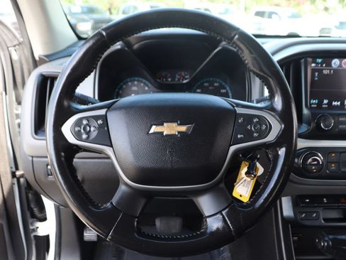 Used 2017 Chevrolet Colorado LT w/ Luxury Package, Chrome RWD image 22