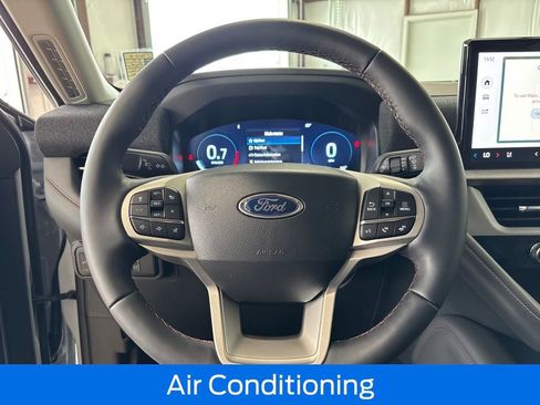 New 2026 Ford Explorer Active w/ Active Comfort Package image 12