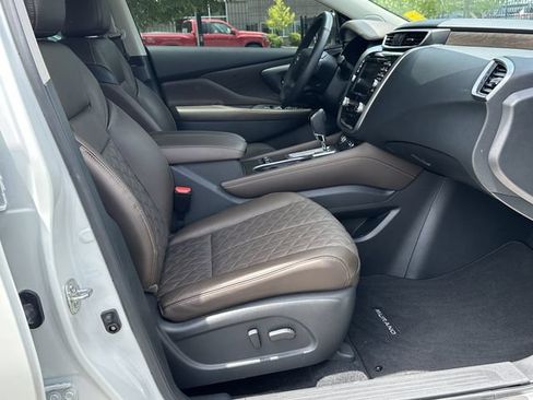 Certified 2024 Nissan Murano Platinum w/ Cargo Package AWD/4WD image 15