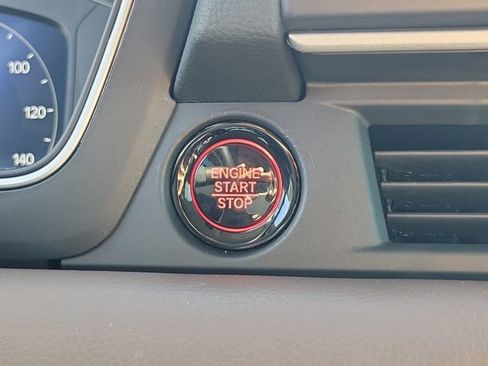 Used 2025 Honda Pilot Elite image 34