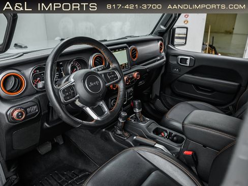 Used 2021 Jeep Gladiator Mojave image 3