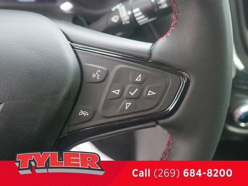 Used 2023 Chevrolet Equinox RS w/ RS Leather Package image 29