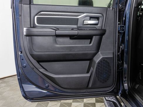New 2027 RAM 2500 Big Horn AWD/4WD image 36