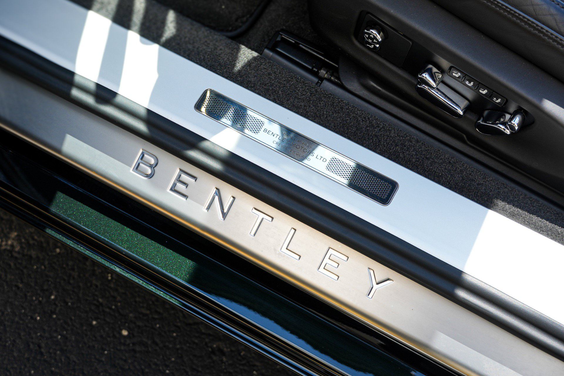 Used 2022 Bentley Continental GT AWD/4WD image 17