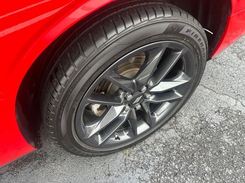 Used 2023 Dodge Challenger SXT w/ Plus Package image 11