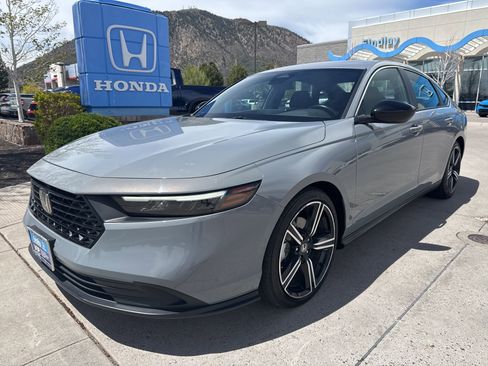 Used 2024 Honda Accord Sport image 1