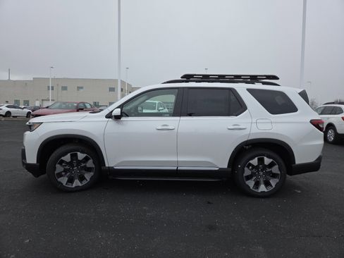 New 2026 Honda Pilot Elite image 16