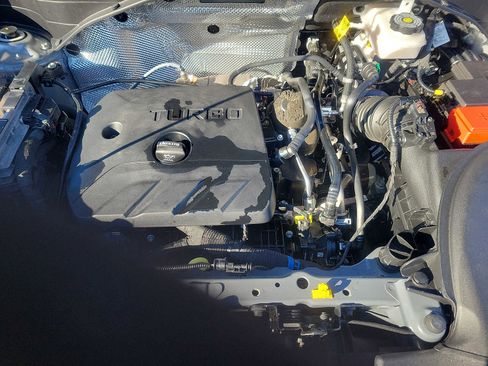 Certified 2022 Buick Encore GX Preferred w/ Cold Weather Comfort Package image 28