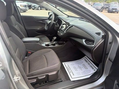 Used 2024 Chevrolet Malibu LT FWD image 20