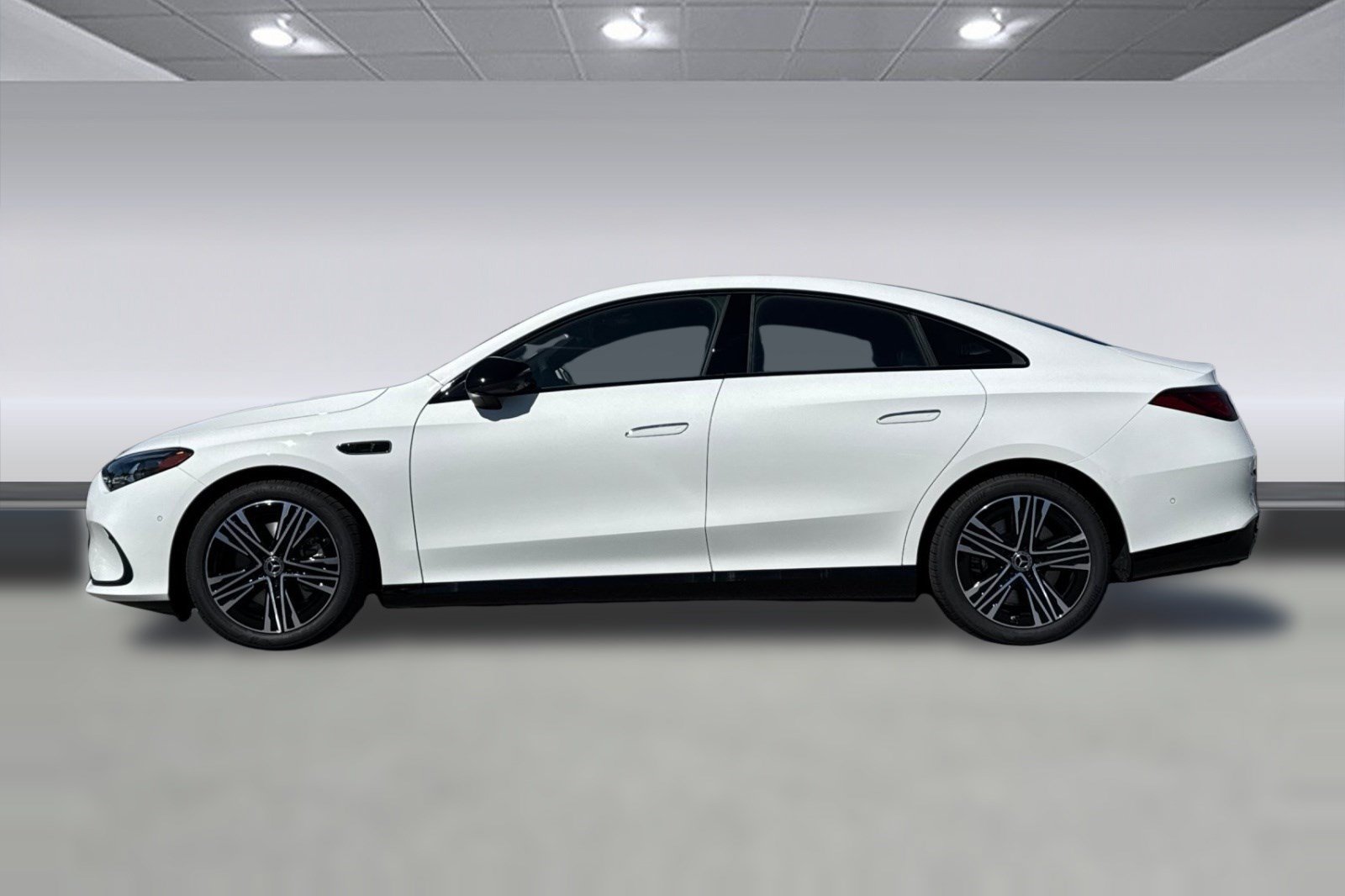 New 2027 Mercedes-Benz CLA 350 image 2