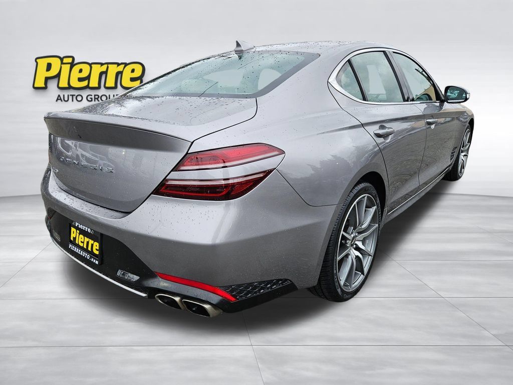 Used 2023 Genesis G70 2.0T RWD image 10