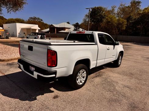 Used 2022 Chevrolet Colorado LT w/ Fleet Safety Package RWD image 9