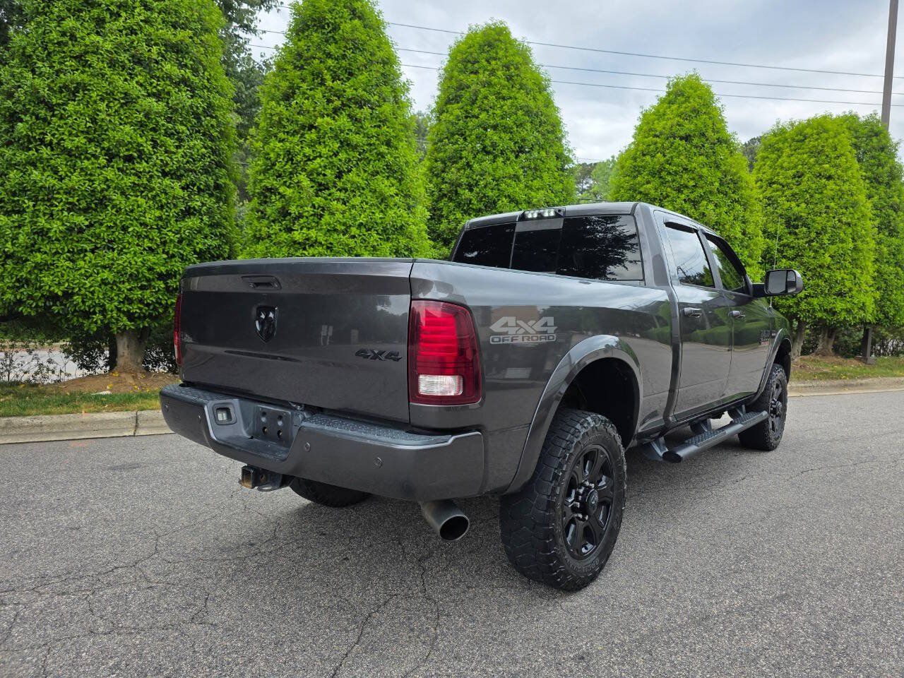 Used 2018 RAM 2500 Laramie w/ Sport Appearance Group AWD/4WD image 6